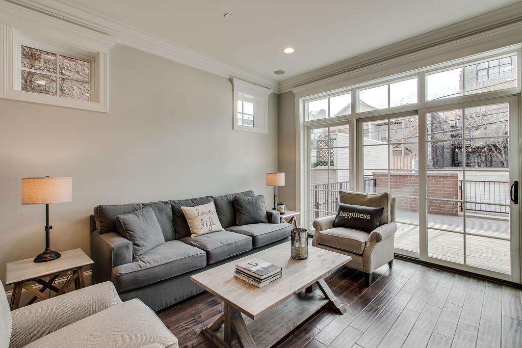 The Sono Chicago Bed & Breakfast Exterior photo